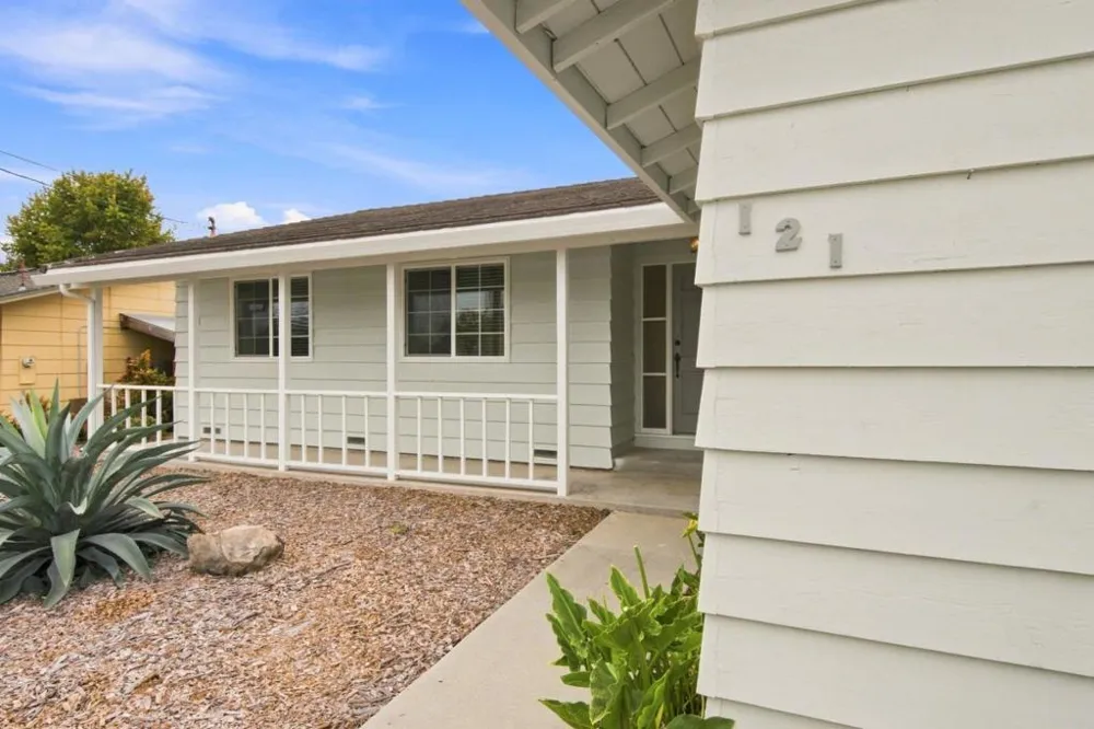 121 Corinne Avenue Santa Cruz, CA 95065