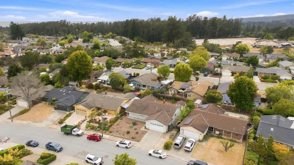121 Corinne Avenue Santa Cruz, CA 95065