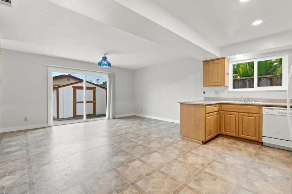 121 Corinne Avenue Santa Cruz, CA 95065