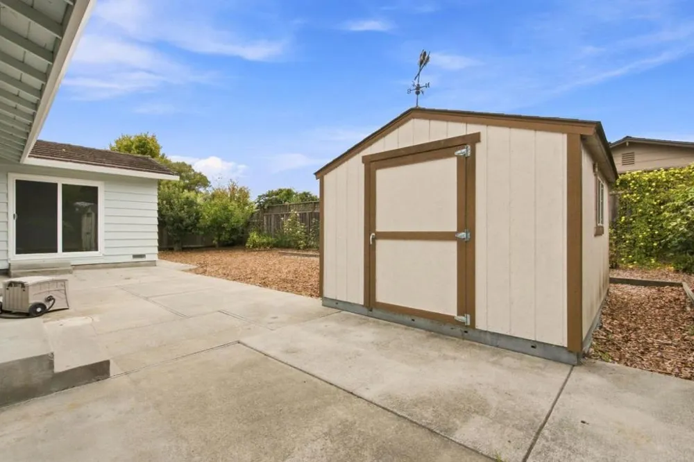 121 Corinne Avenue Santa Cruz, CA 95065