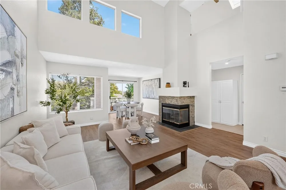 12 Ashwood Aliso Viejo, CA 92656