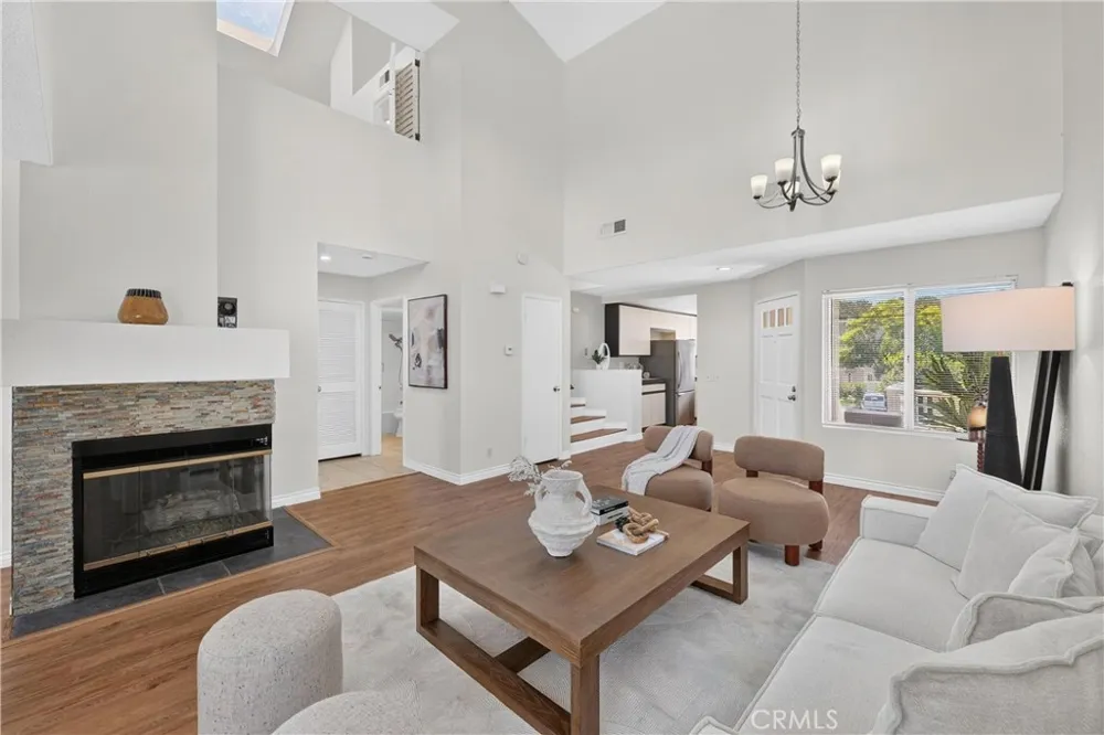 12 Ashwood Aliso Viejo, CA 92656