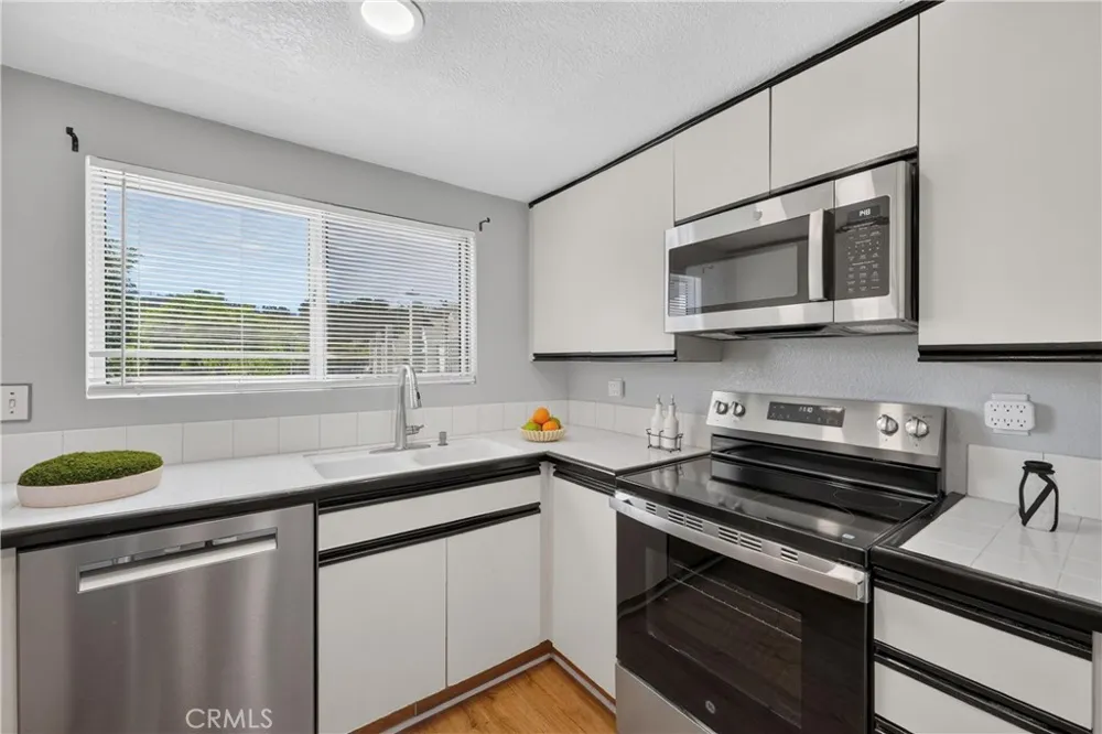12 Ashwood Aliso Viejo, CA 92656