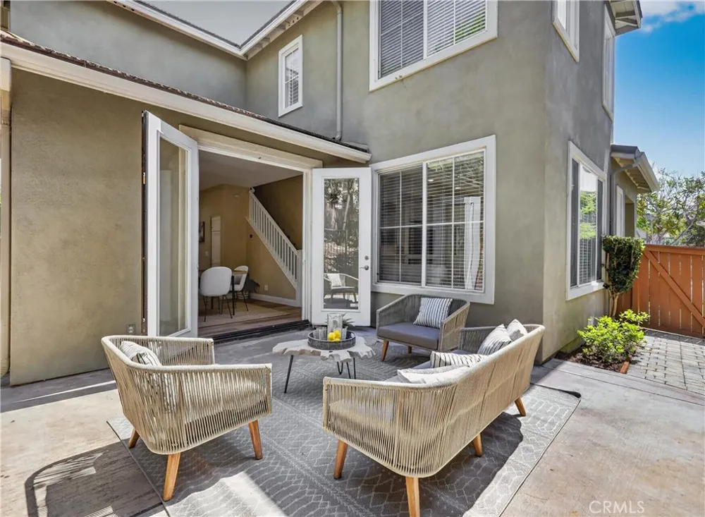 15 Kyle Court Ladera Ranch, CA 92694