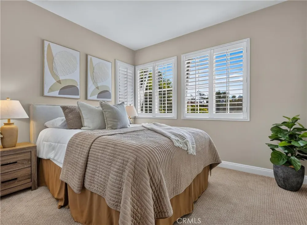 15 Kyle Court Ladera Ranch, CA 92694