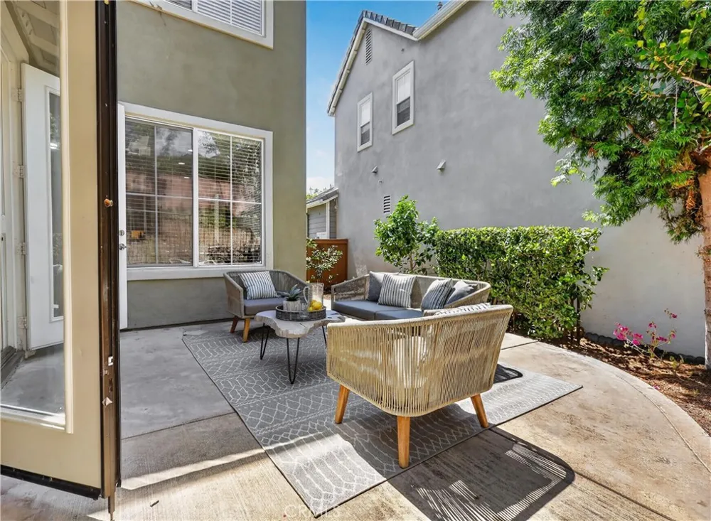 15 Kyle Court Ladera Ranch, CA 92694