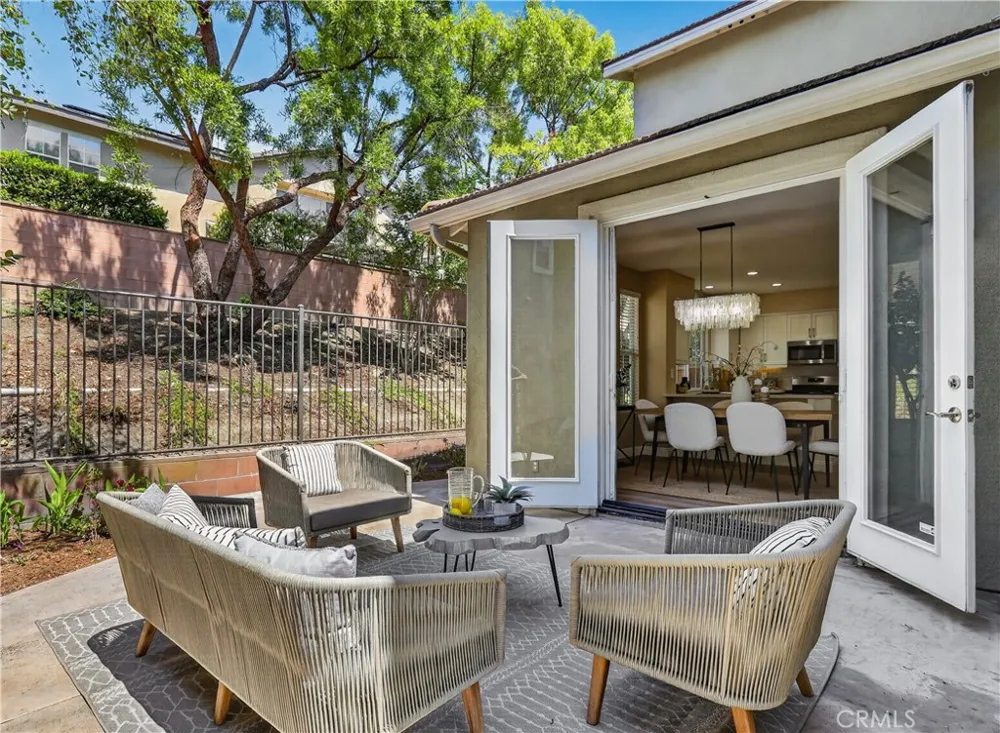 15 Kyle Court Ladera Ranch, CA 92694