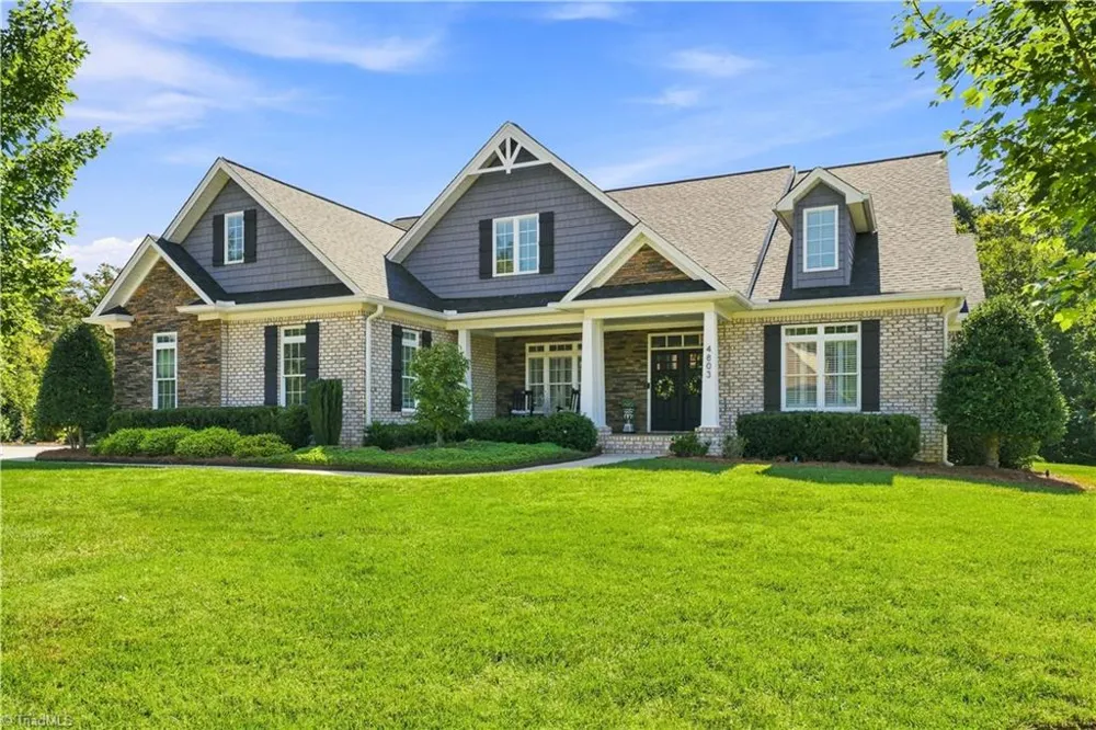 4803 Hampton Oak Court Clemmons, NC 27012
