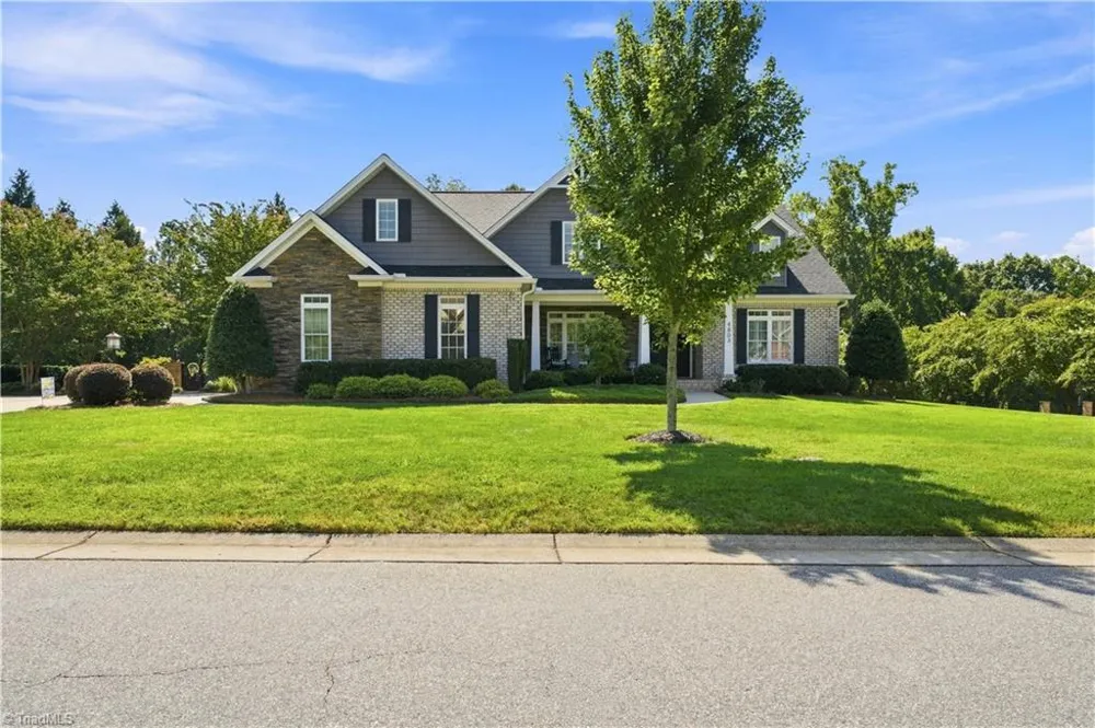 4803 Hampton Oak Court Clemmons, NC 27012