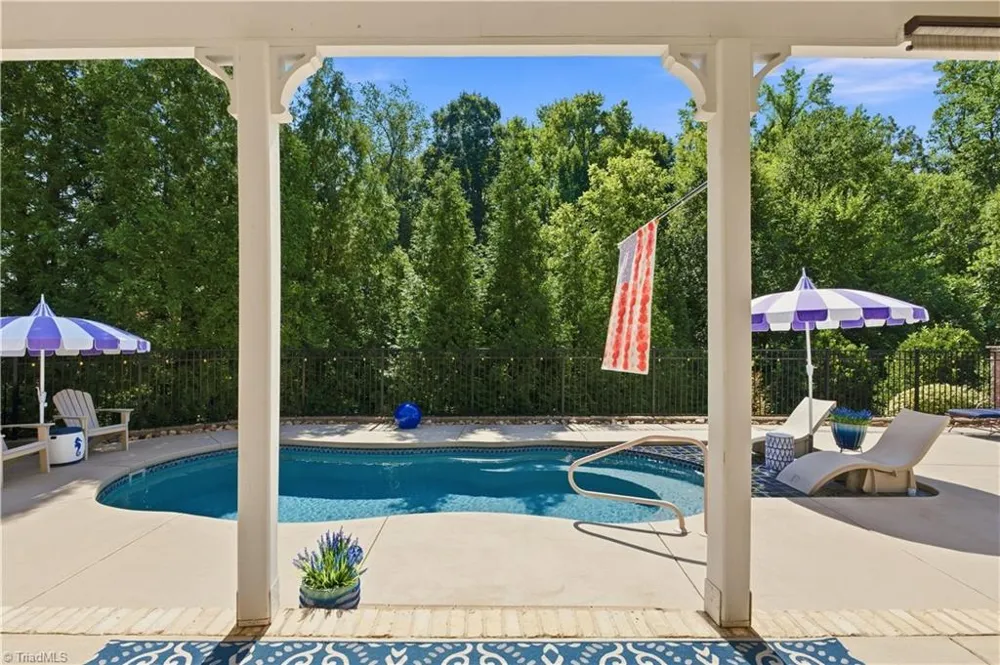 4803 Hampton Oak Court Clemmons, NC 27012