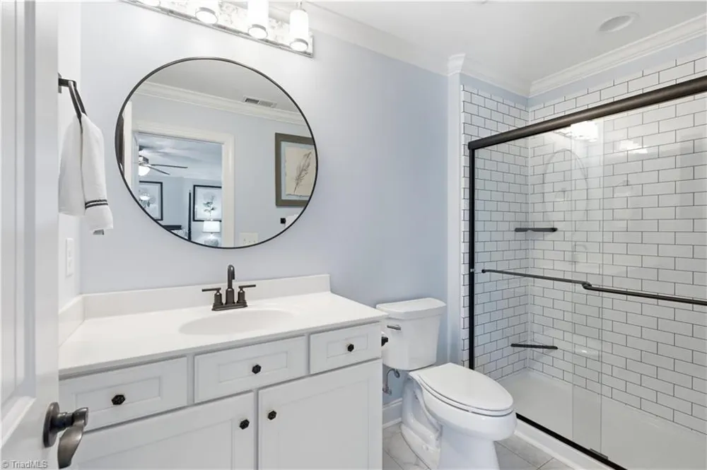 4803 Hampton Oak Court Clemmons, NC 27012