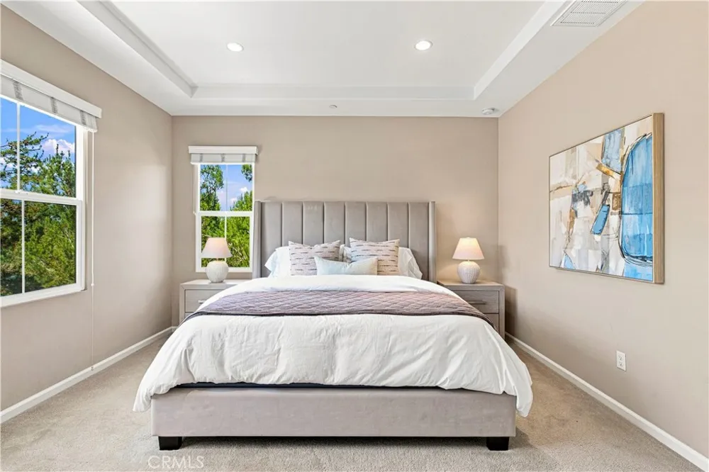 259 Rodeo Irvine, CA 92602