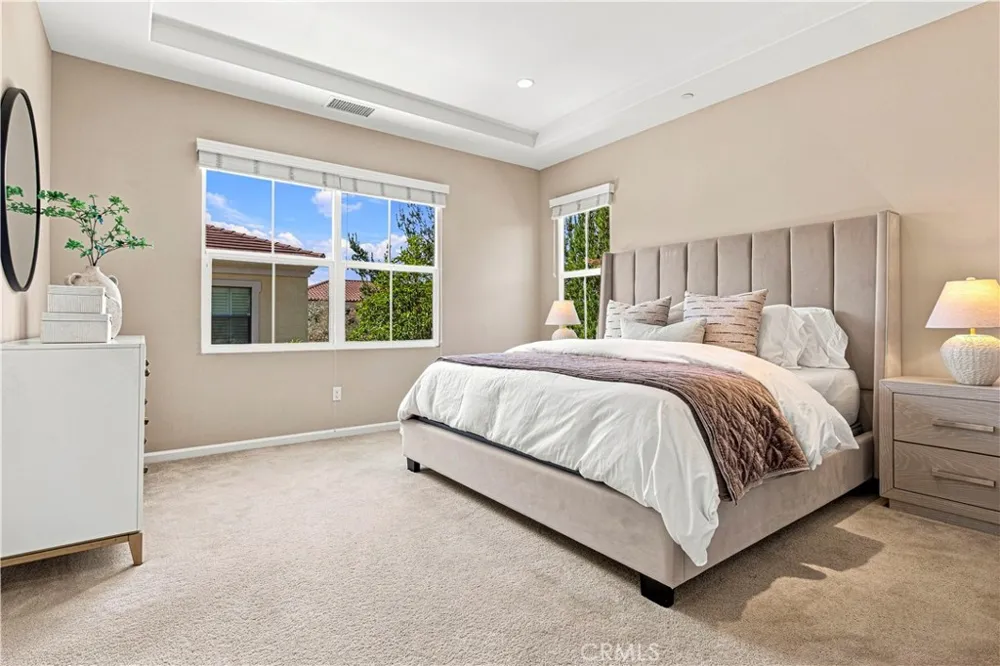 259 Rodeo Irvine, CA 92602