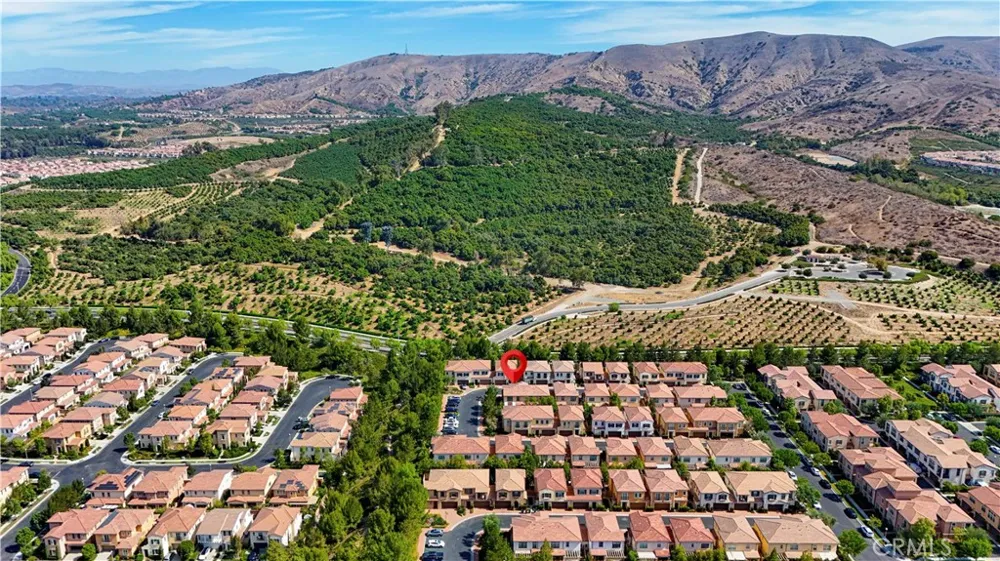 259 Rodeo Irvine, CA 92602