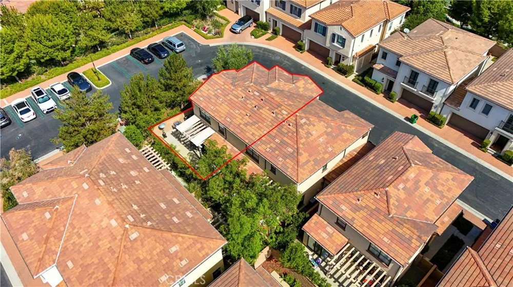 259 Rodeo Irvine, CA 92602