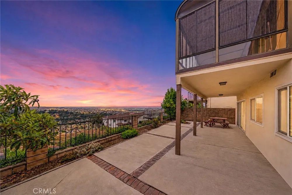 704 Crest Vista Drive Monterey Park, CA 91754
