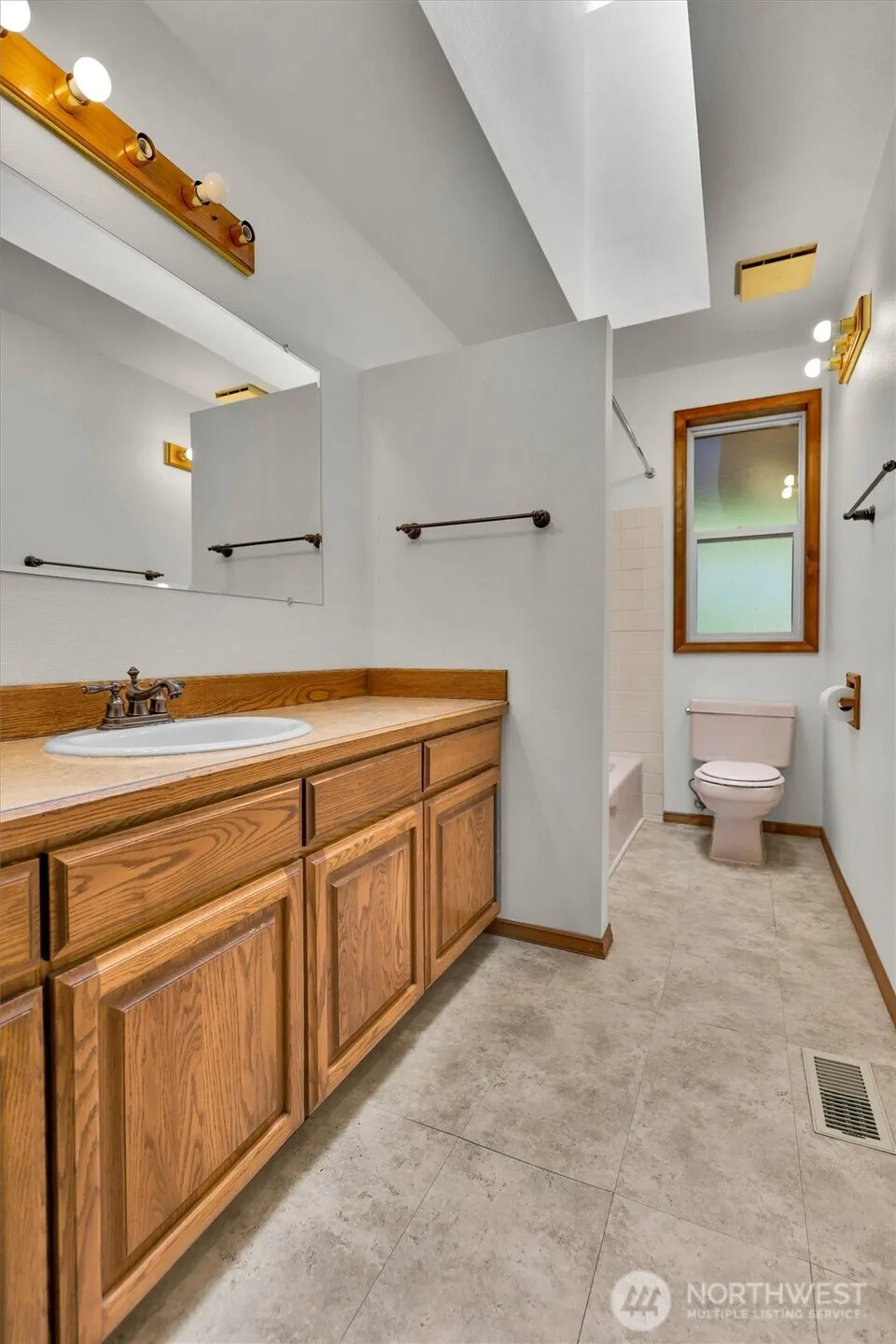22926 276th Avenue SE Maple Valley, WA 98038