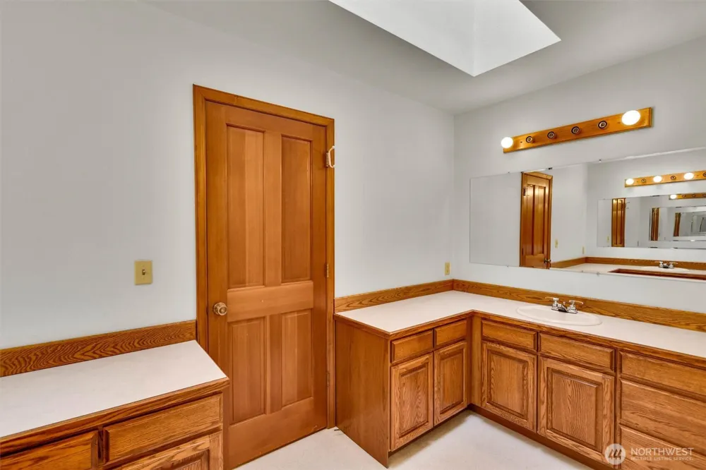 22926 276th Avenue SE Maple Valley, WA 98038