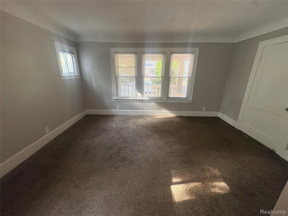 436 E Cambourne Street Ferndale City, MI 48220