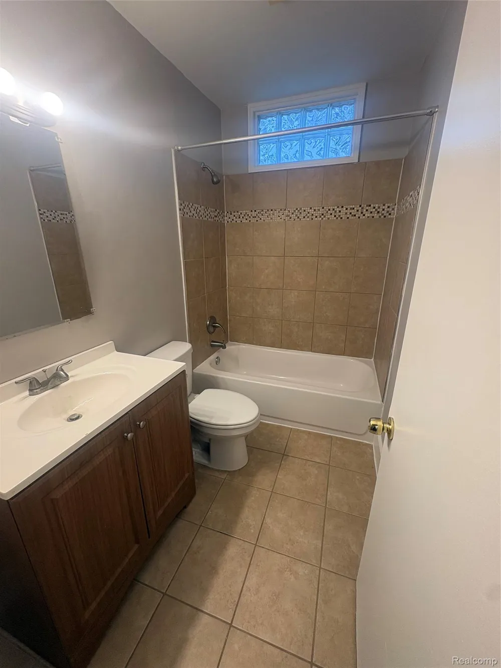 436 E Cambourne Street Ferndale City, MI 48220