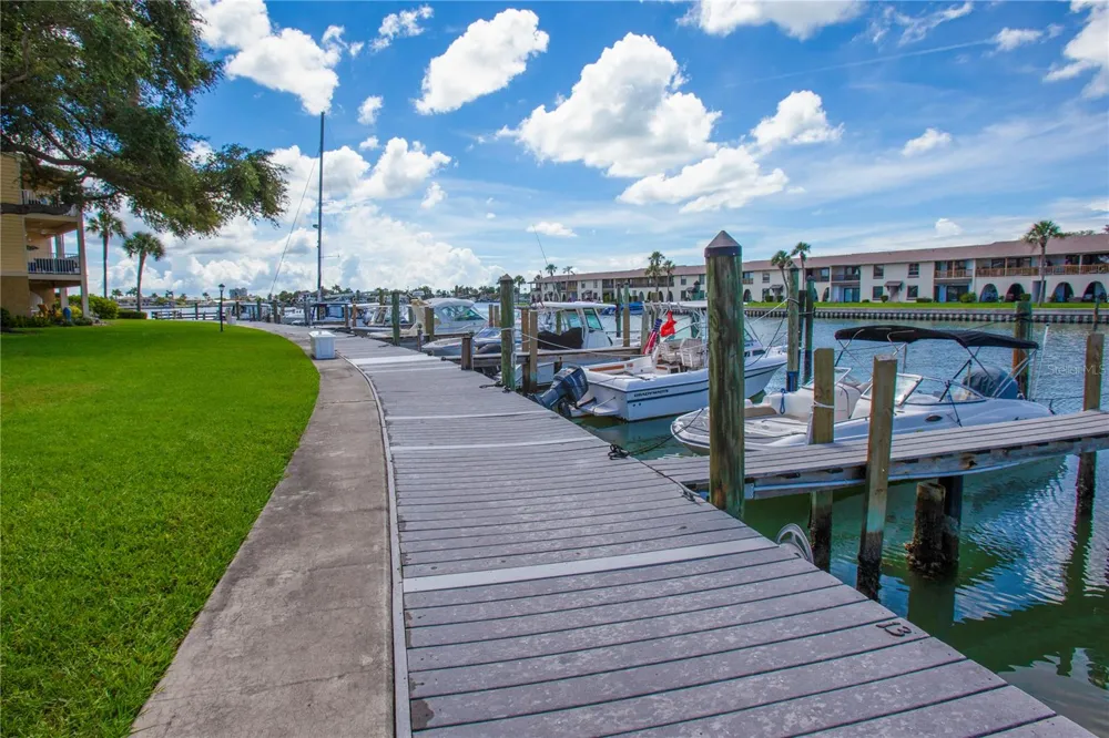 506 SANDY HOOK ROAD #506 Treasure Island, FL 33706