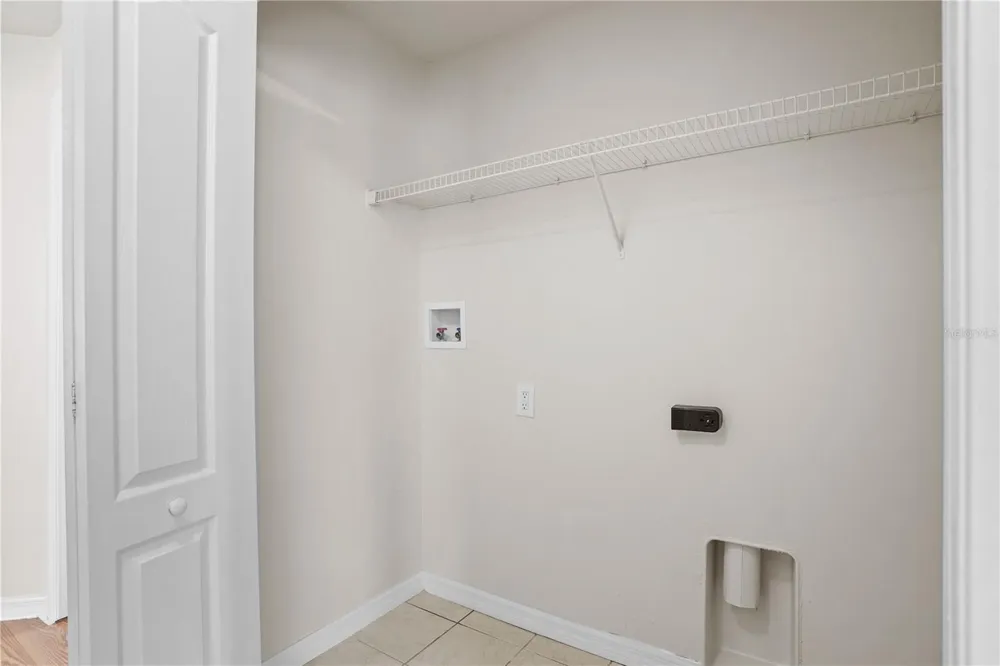 161 HAMMOCK COURT Davenport, FL 33896