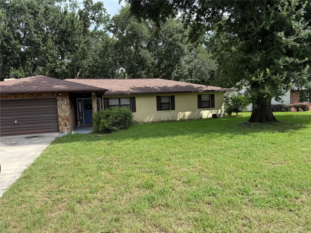 124 POINTE DRIVE Auburndale, FL 33823