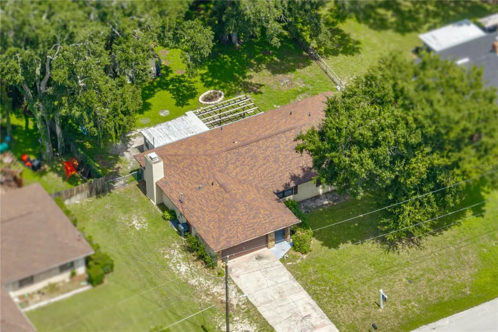 124 POINTE DRIVE Auburndale, FL 33823