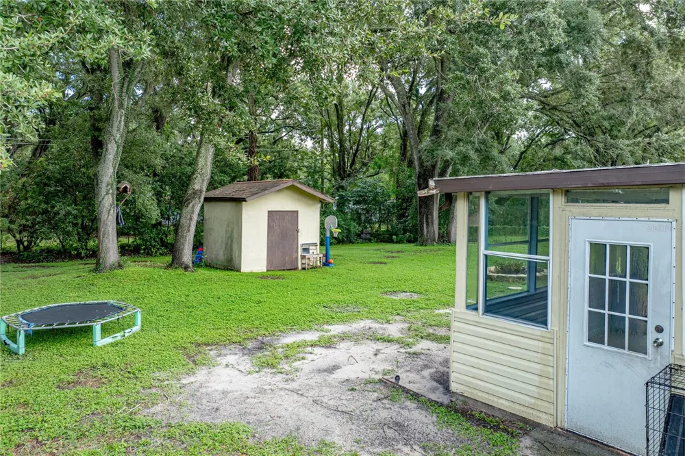 124 POINTE DRIVE Auburndale, FL 33823