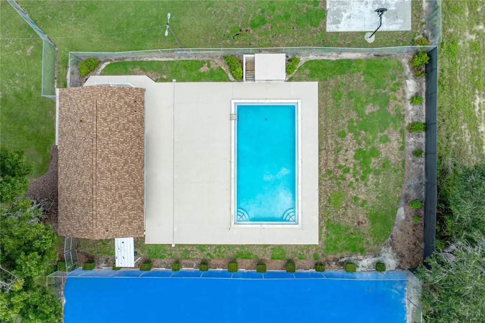 124 POINTE DRIVE Auburndale, FL 33823