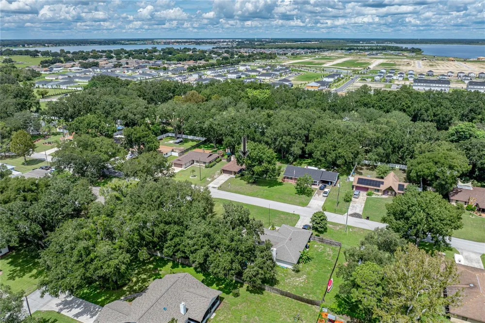 124 POINTE DRIVE Auburndale, FL 33823