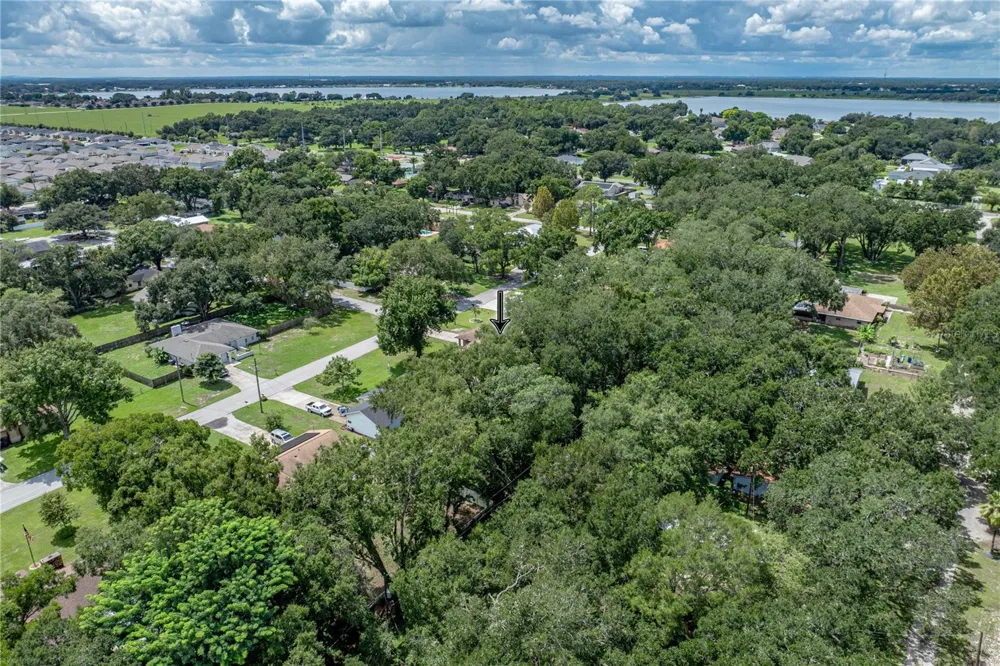 124 POINTE DRIVE Auburndale, FL 33823