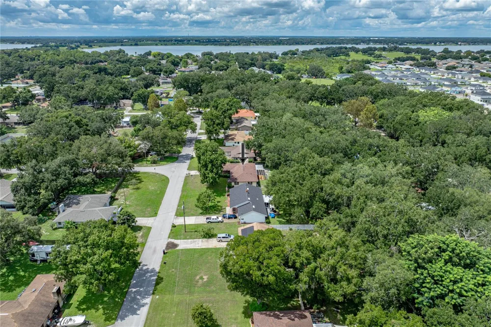 124 POINTE DRIVE Auburndale, FL 33823