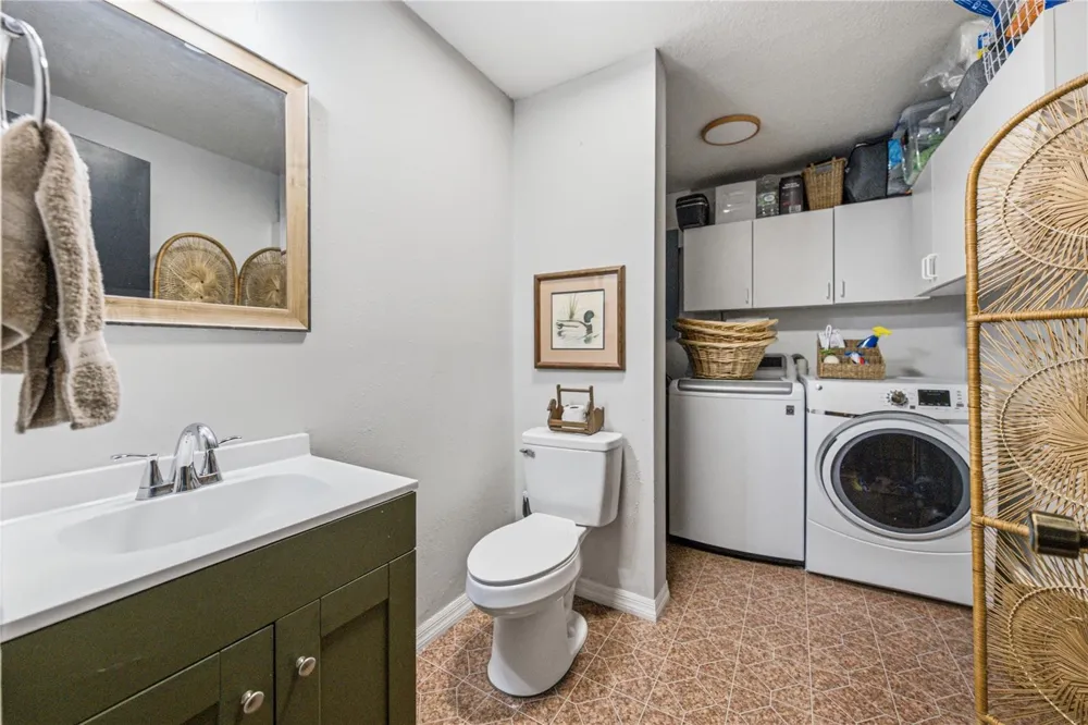 124 POINTE DRIVE Auburndale, FL 33823