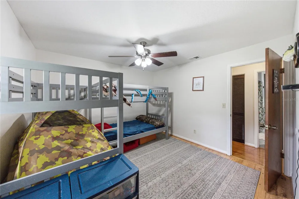 124 POINTE DRIVE Auburndale, FL 33823