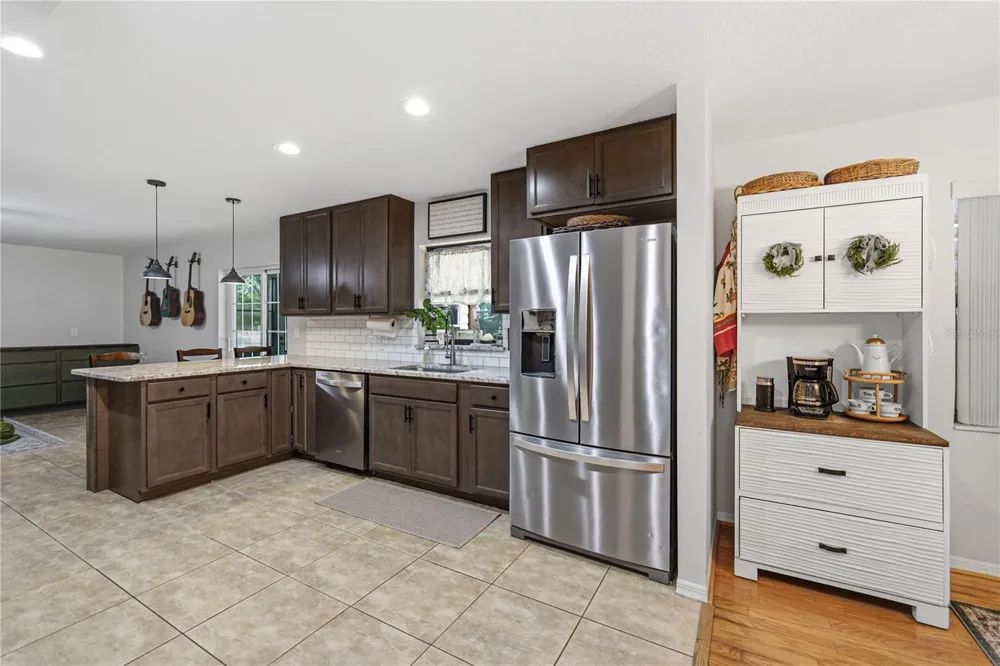 124 POINTE DRIVE Auburndale, FL 33823