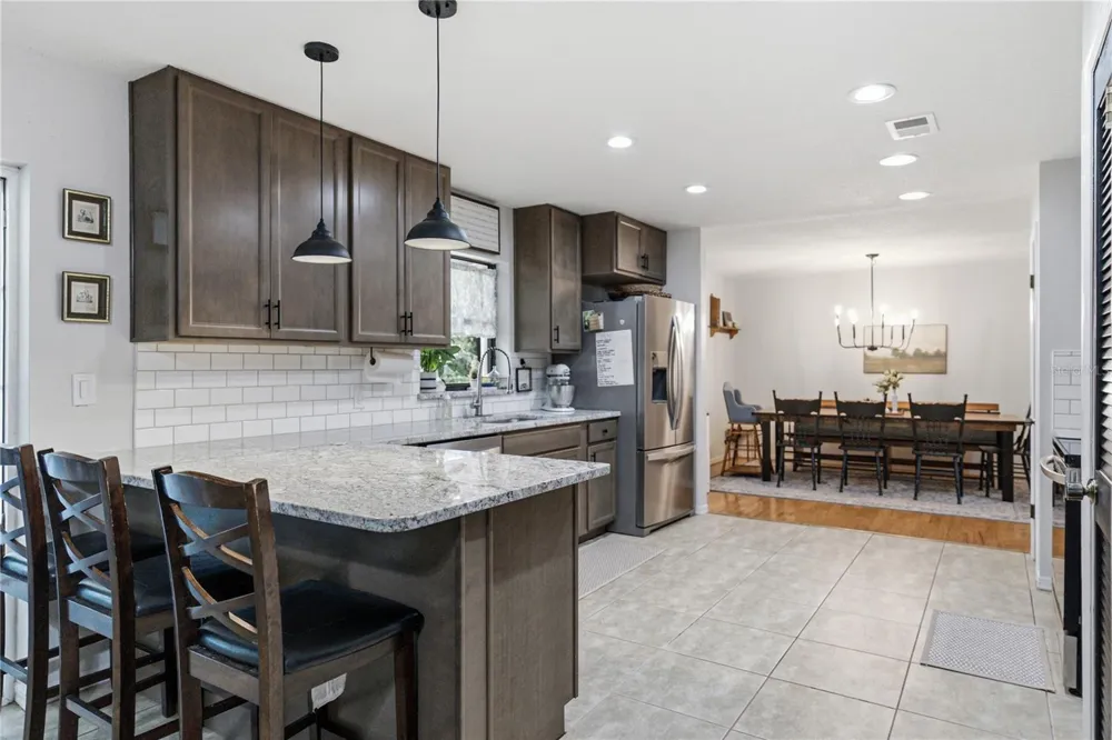124 POINTE DRIVE Auburndale, FL 33823