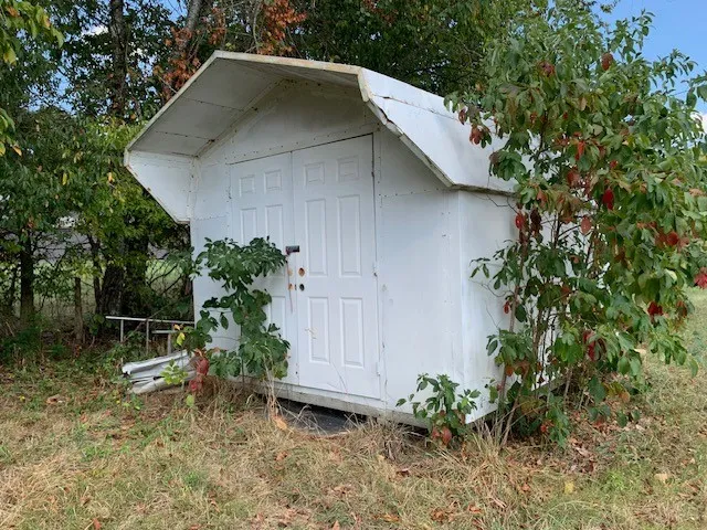 198 Pigeon Roost Rd Brush Creek, TN 38547