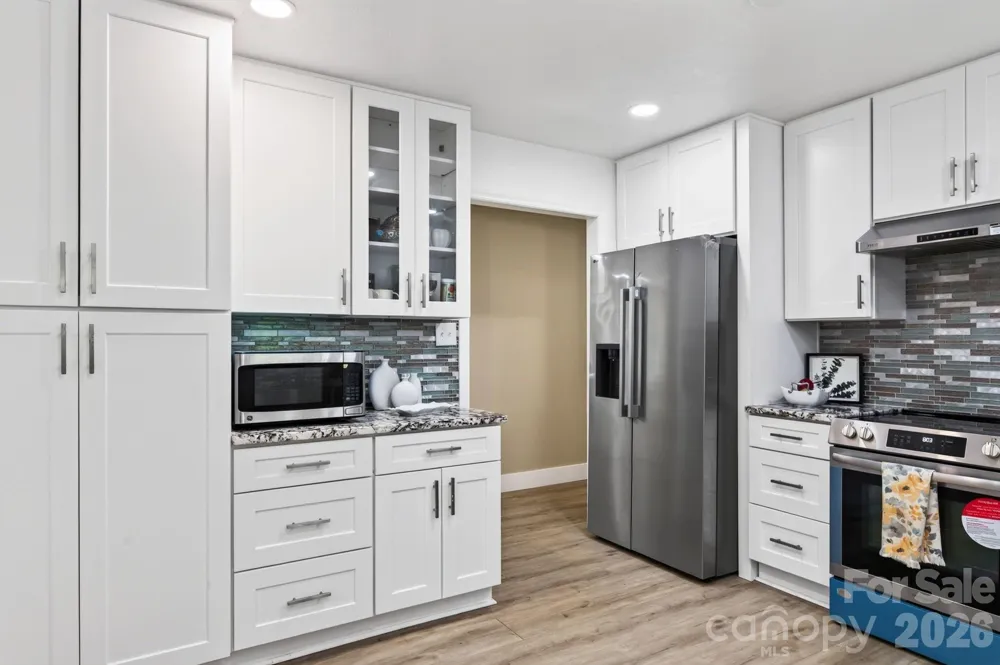65 Beechwood Road Asheville, NC 28805