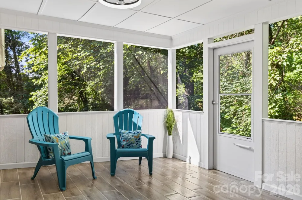 65 Beechwood Road Asheville, NC 28805