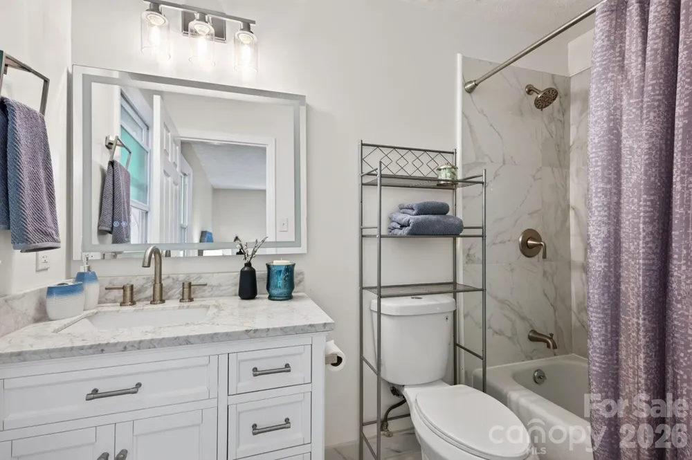 65 Beechwood Road Asheville, NC 28805