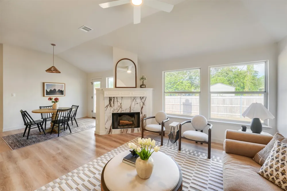 1012 Railroad Avenue Pflugerville, TX 78660