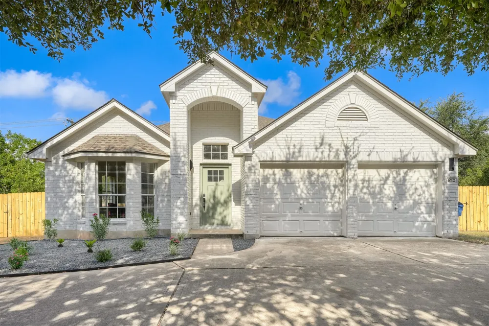 1012 Railroad Avenue Pflugerville, TX 78660