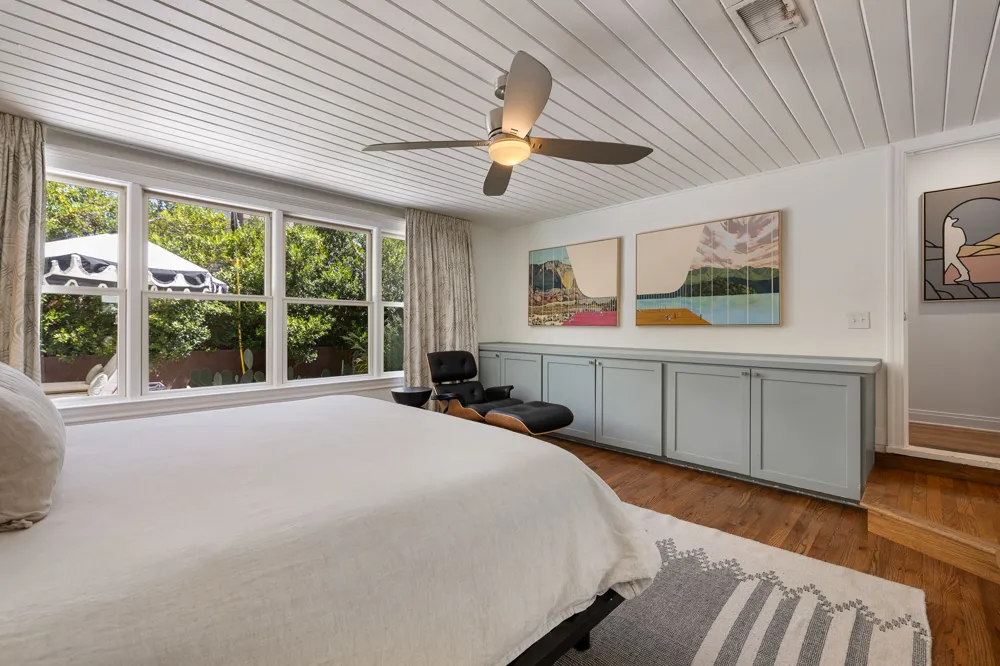 2304 Greenlee Drive Austin, TX 78703