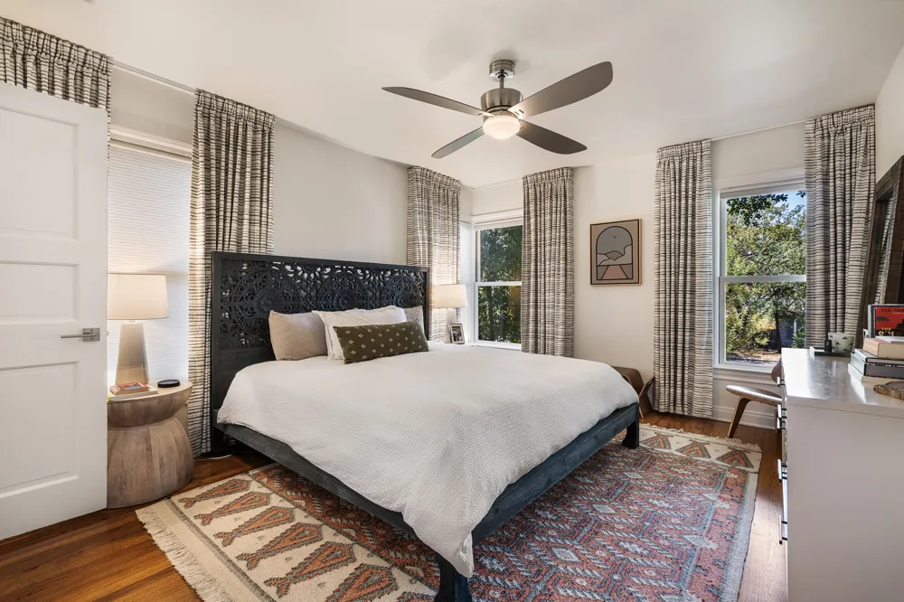 2304 Greenlee Drive Austin, TX 78703
