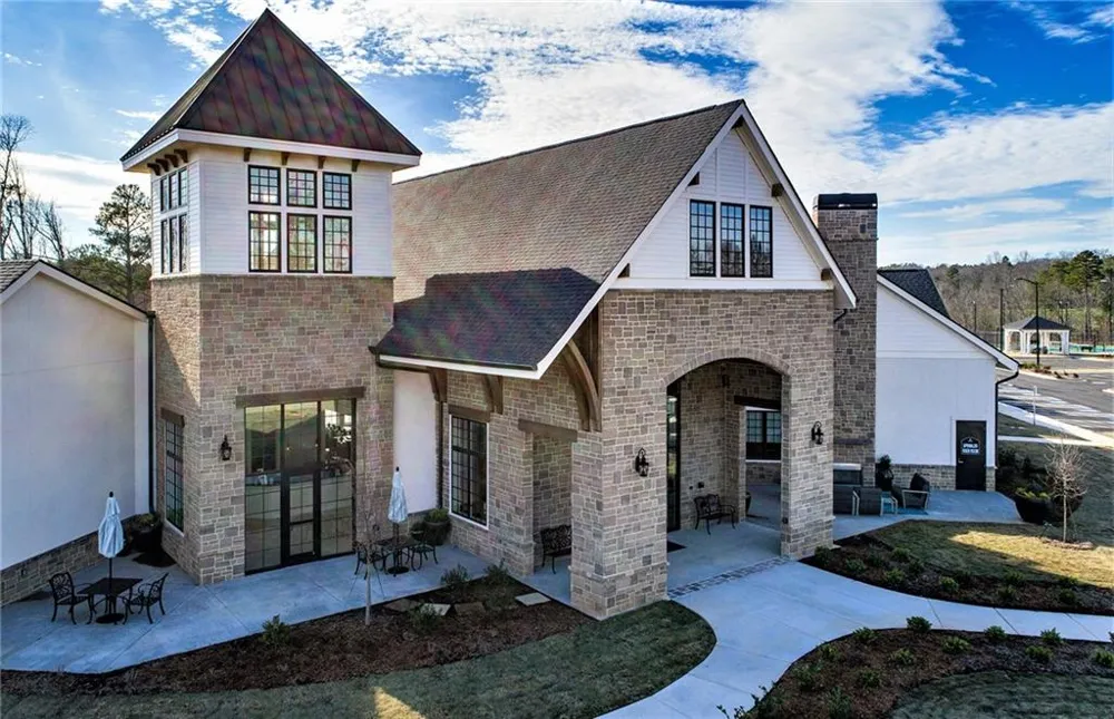 2436 Naples Street Hoschton, GA 30548