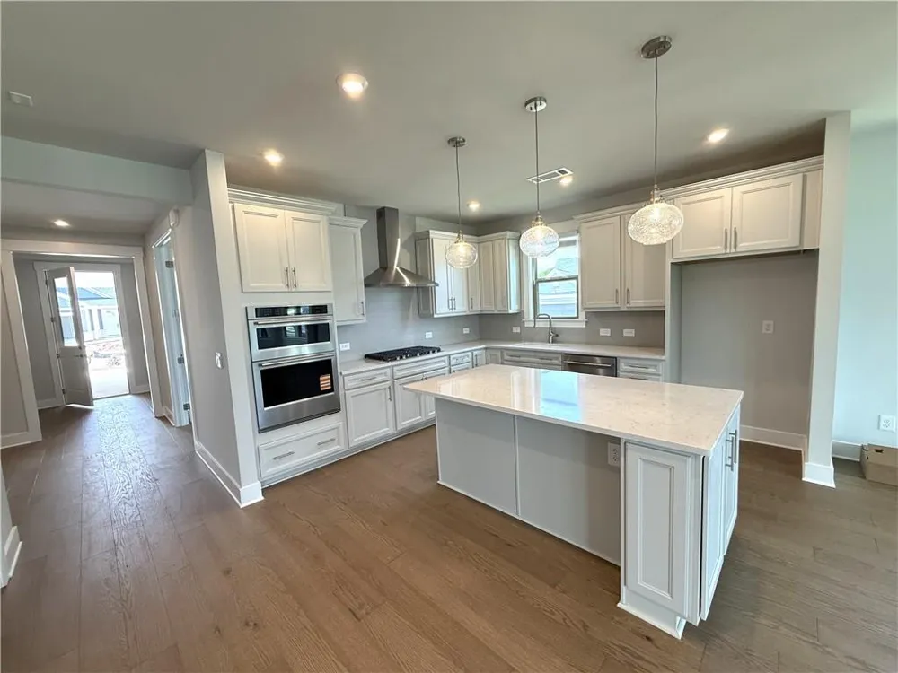 2436 Naples Street Hoschton, GA 30548