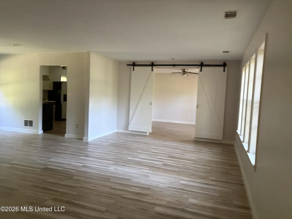 3630 Debbie Drive Olive Branch, MS 38654