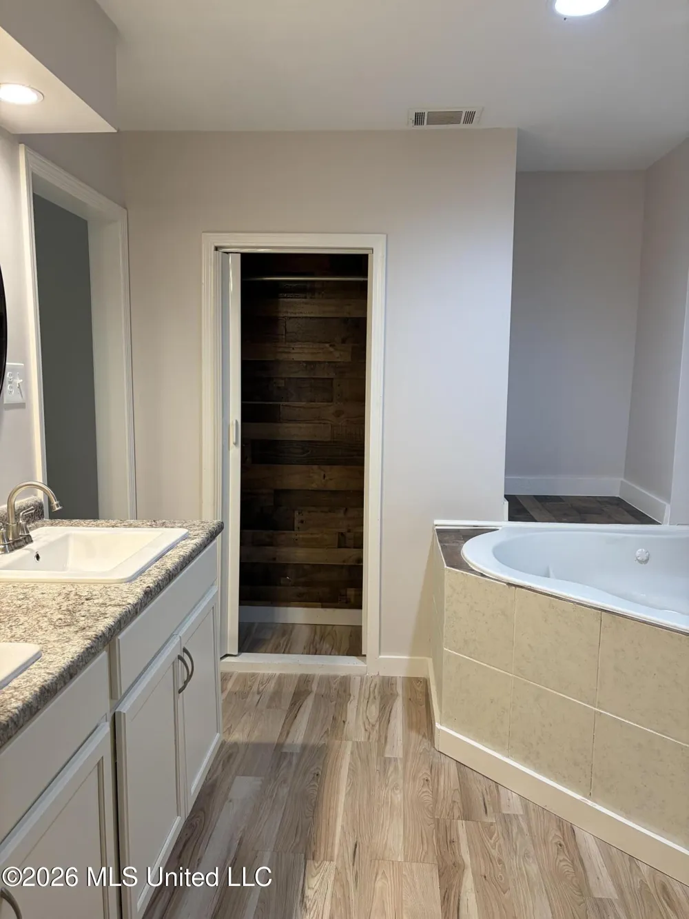 3630 Debbie Drive Olive Branch, MS 38654