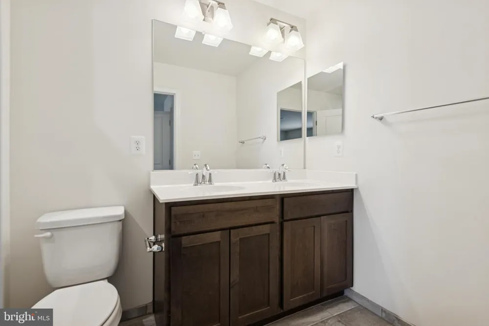 7812 WOLF RUN LANE Severn, MD 21144